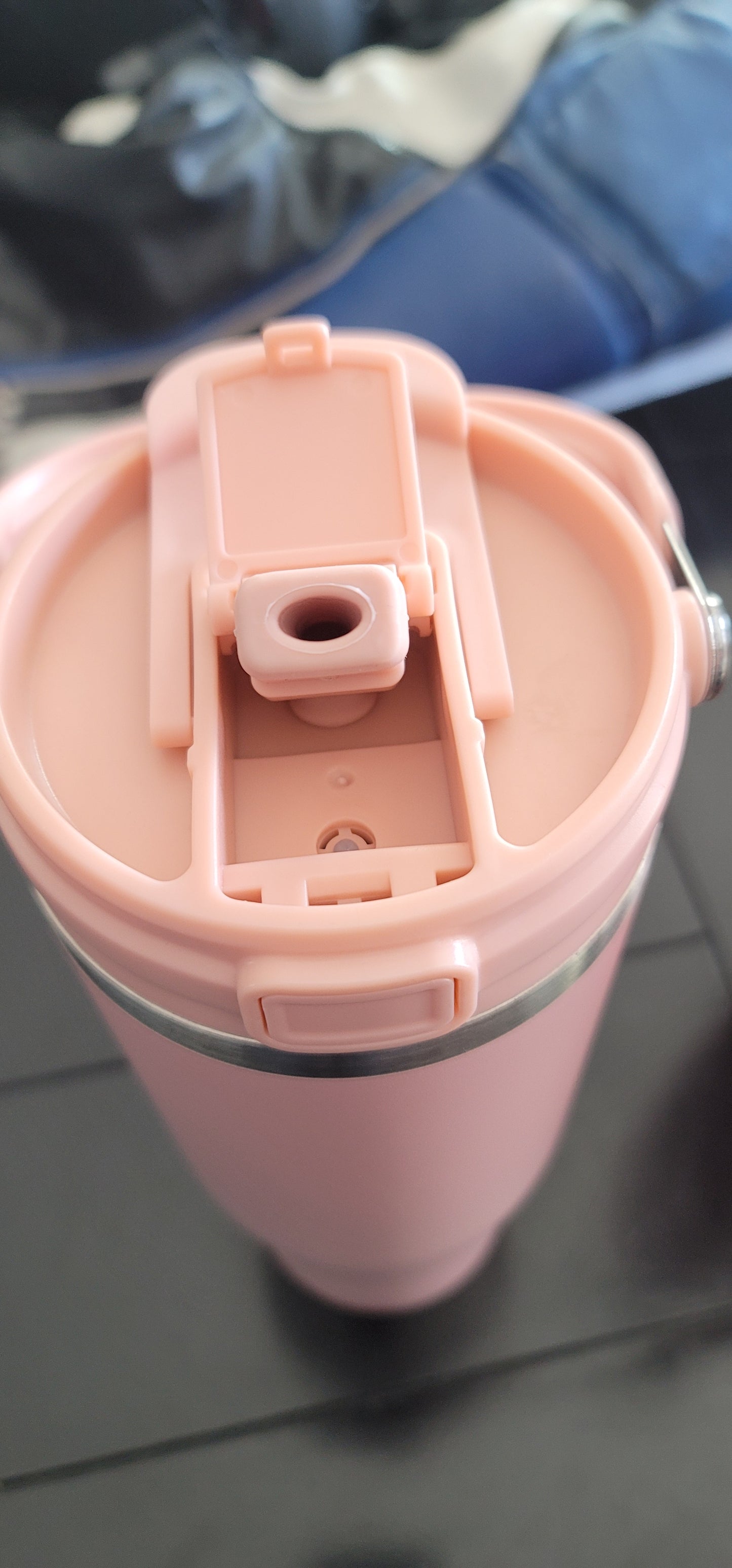 40 oz flip straw tumbler lt. pink