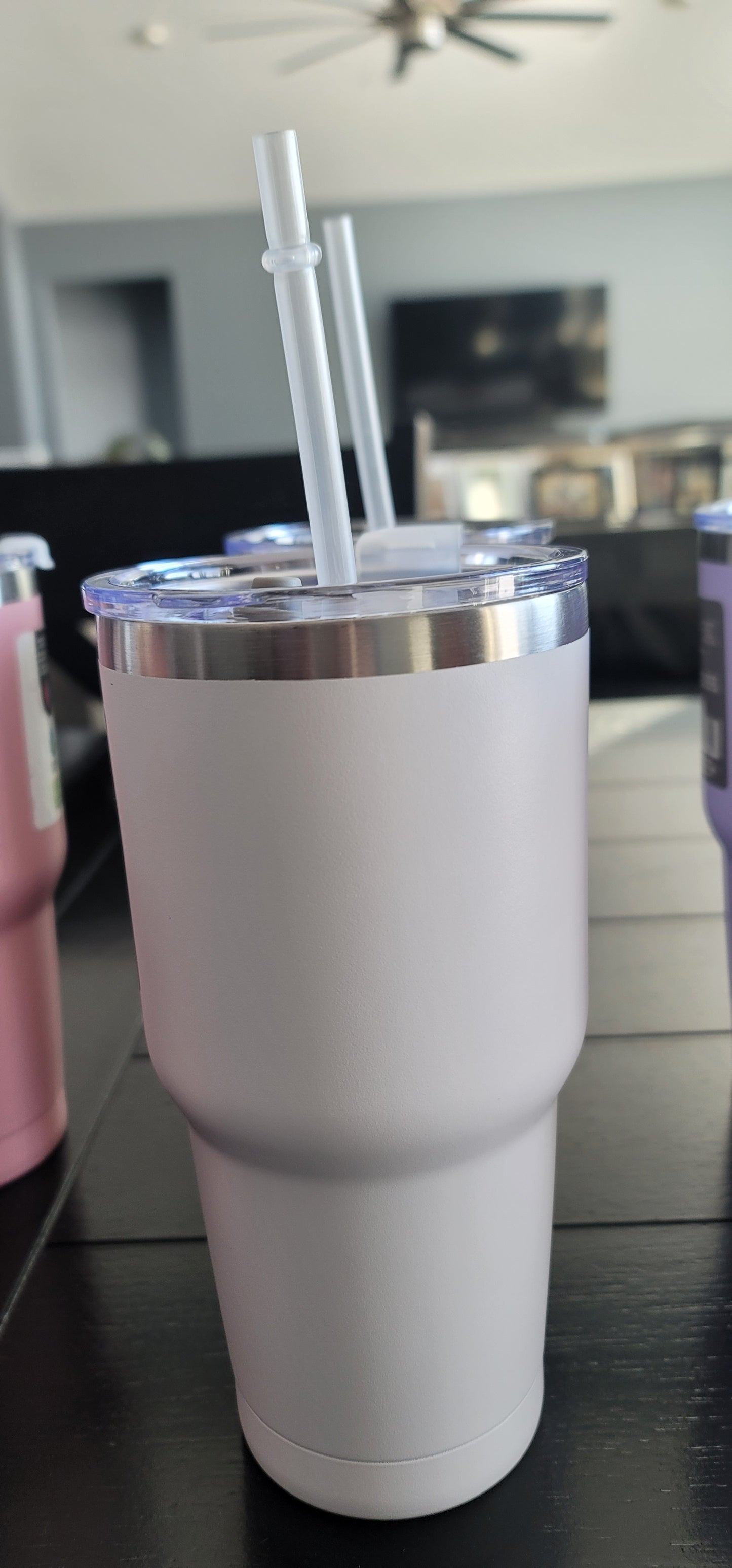 30 oz tumbler with straw white