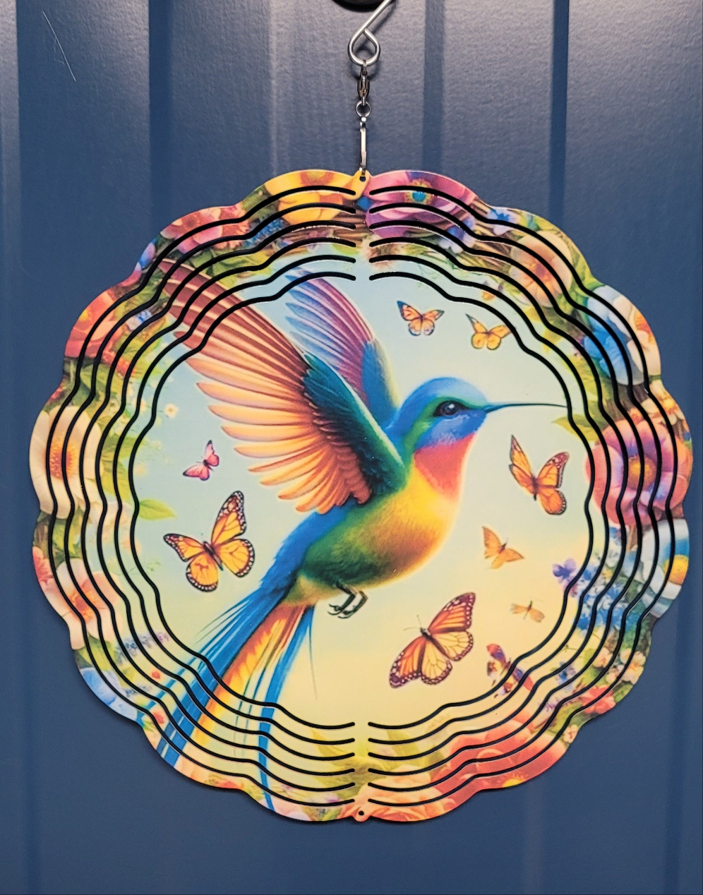 Colorful hummingbird spinner