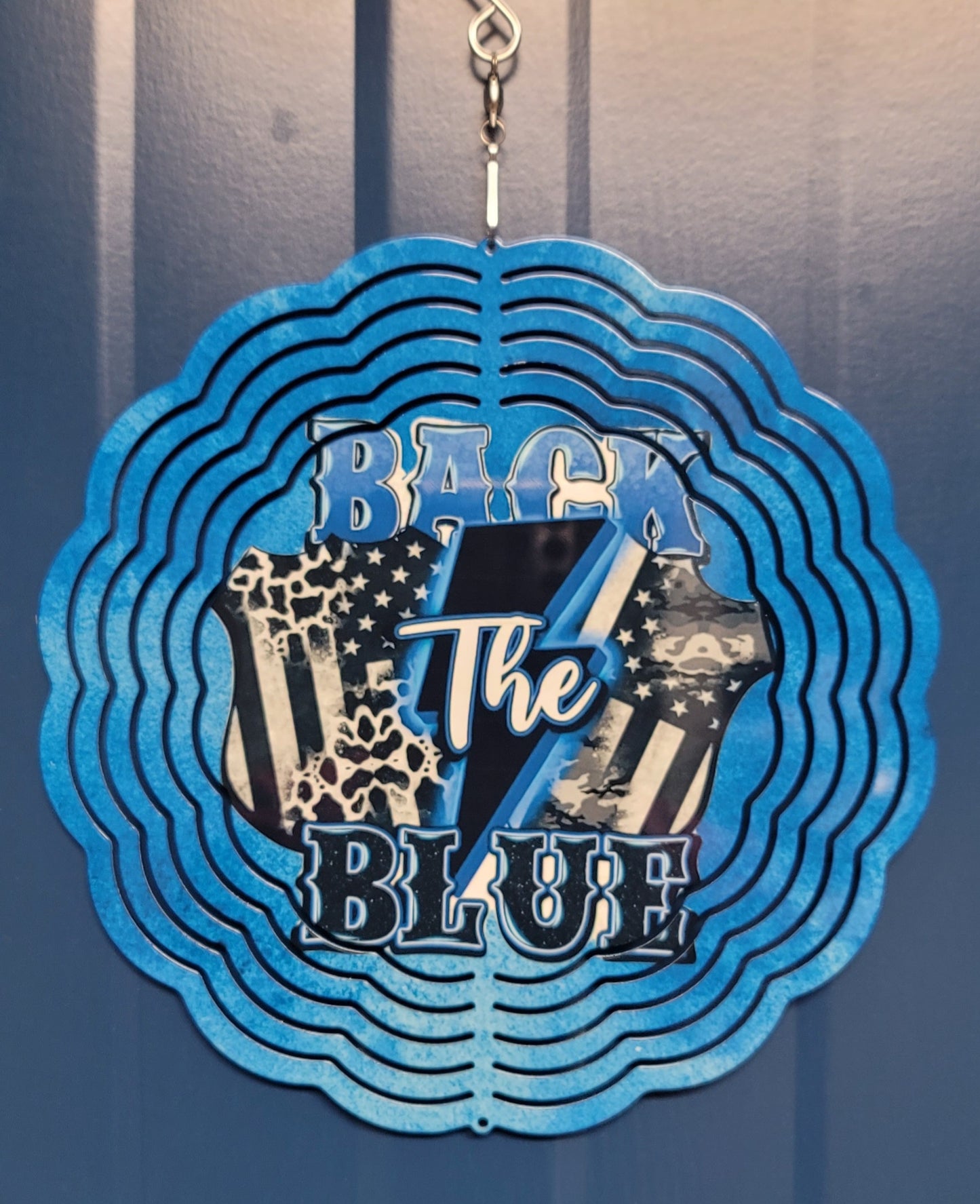 Back the Blue spinner
