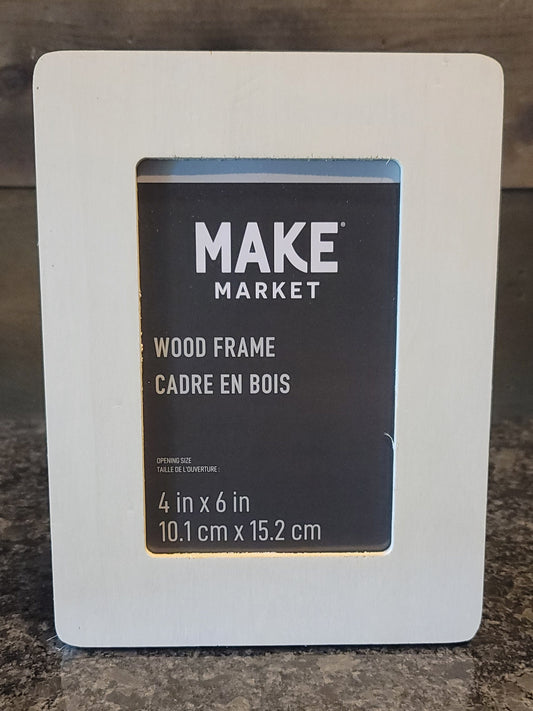 Wooden photo frame