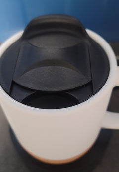 Cork bottom travel mug