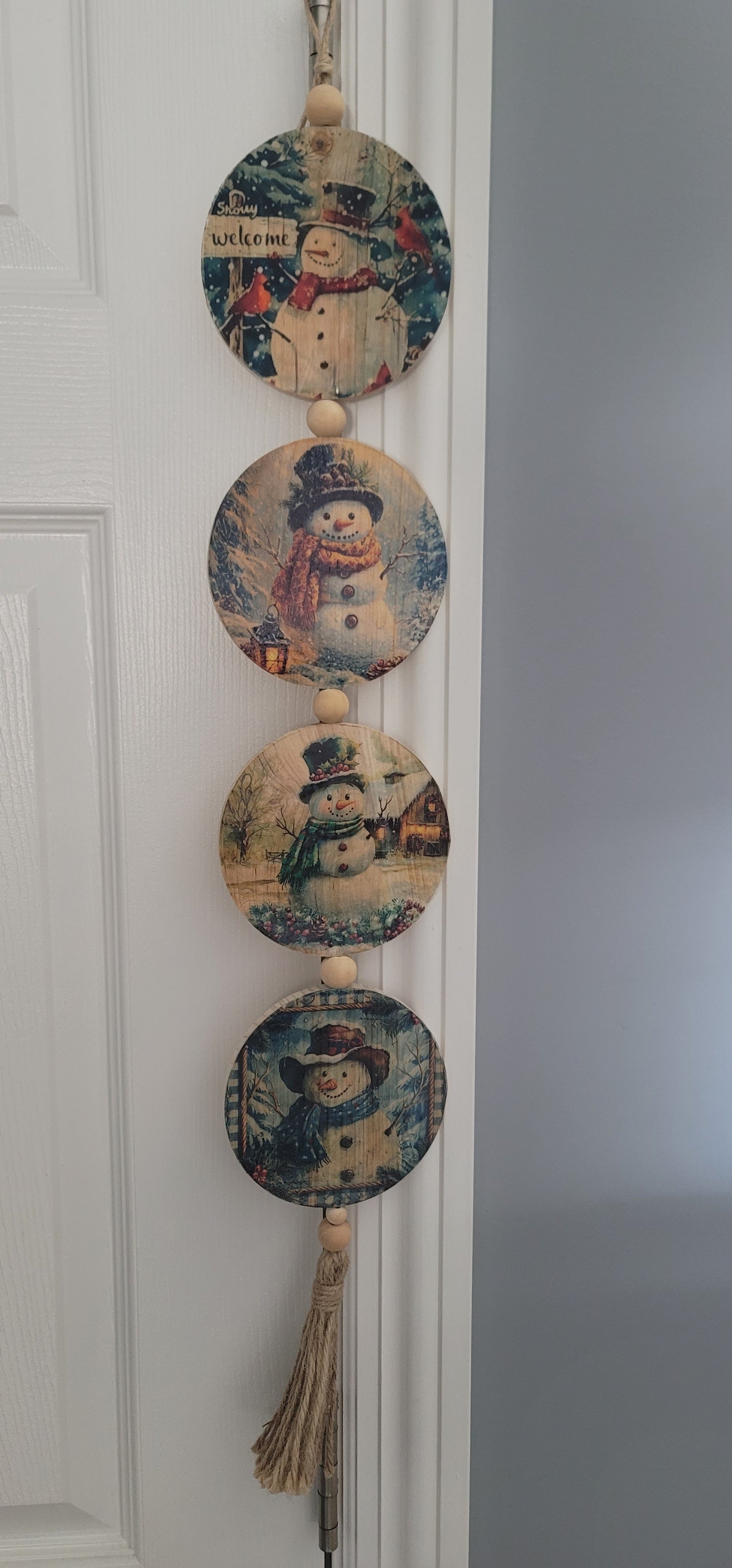 Snowman hanger
