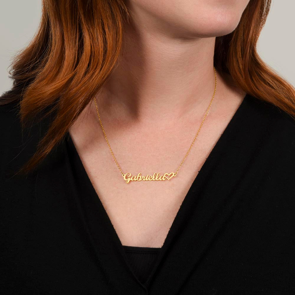 Personalized Classic Heart Name Necklace – Custom Cursive Gold or Silver Gift