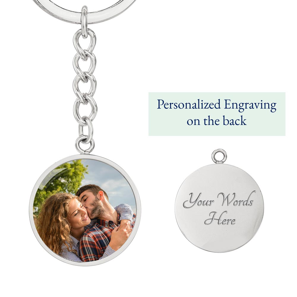 Personalized Circle Photo Keychain – Custom Engraved Silver or Gold Luxury Gift