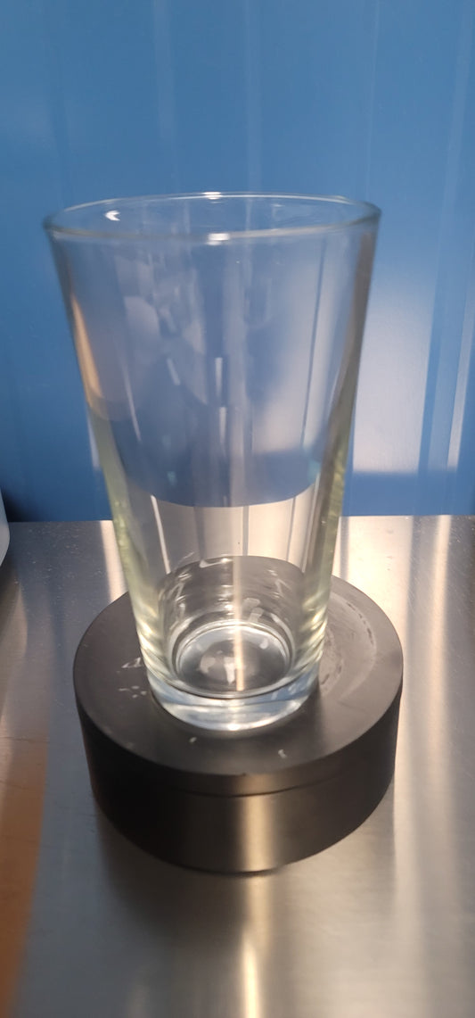 Pint glass